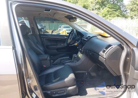 2006 Honda Accord z USA, uszkodzony, nr VIN 18GCM665X6A006898